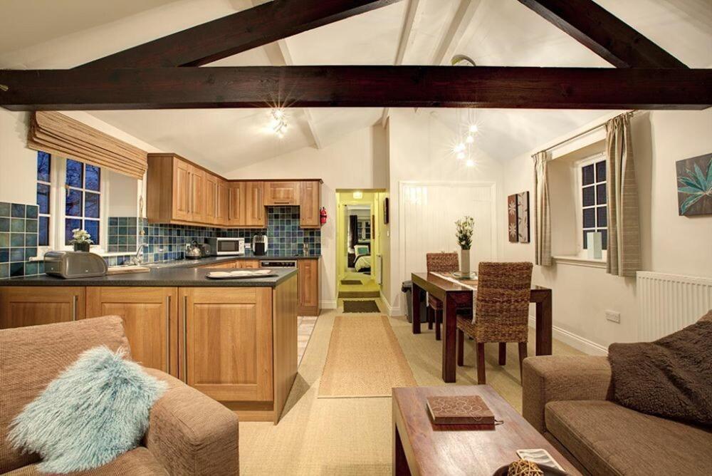 אלנמות' Plumtree Cottage מראה חיצוני תמונה
