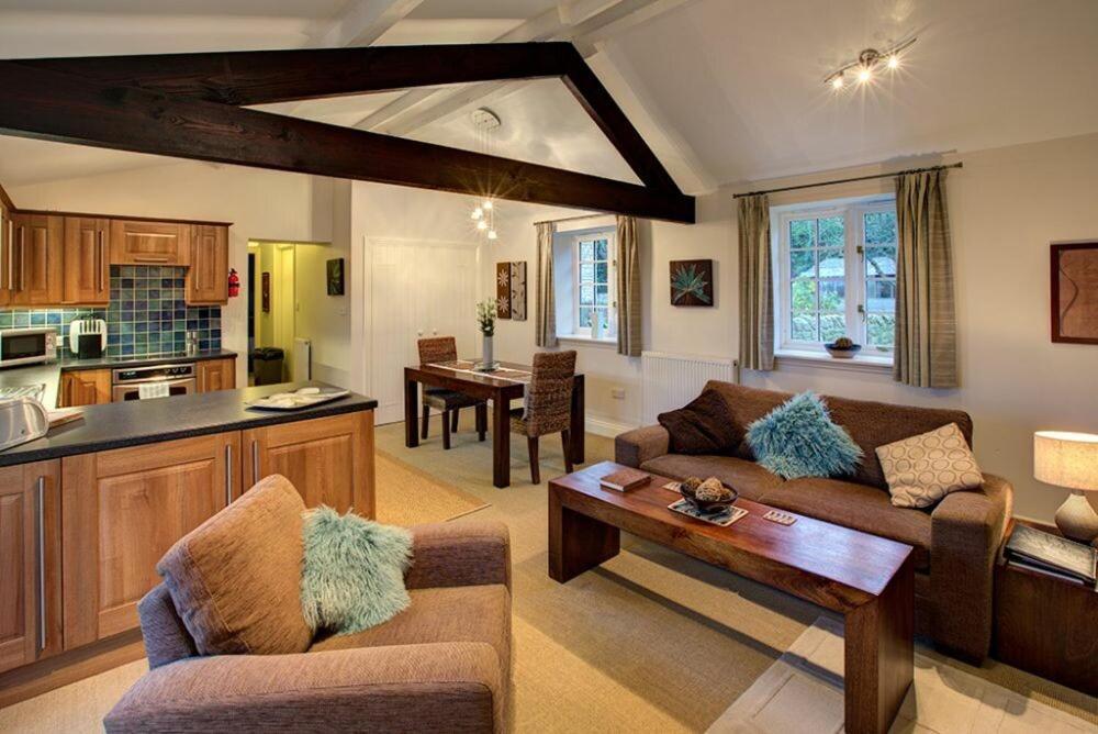 אלנמות' Plumtree Cottage מראה חיצוני תמונה